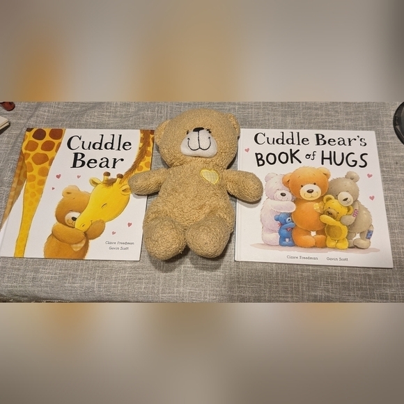 Usborne Cuddle Bear books and plush Bundle - Picture 1 of 6